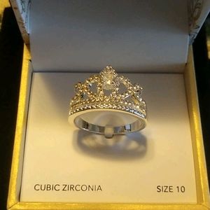 Silvertone Tiara Ring, Pave & large CZ on crown